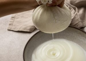 égouttage du fromage blanc, expressions laitières